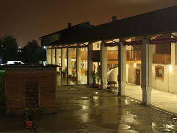 Cascina Maggia Guest House Brescia Bagian luar foto
