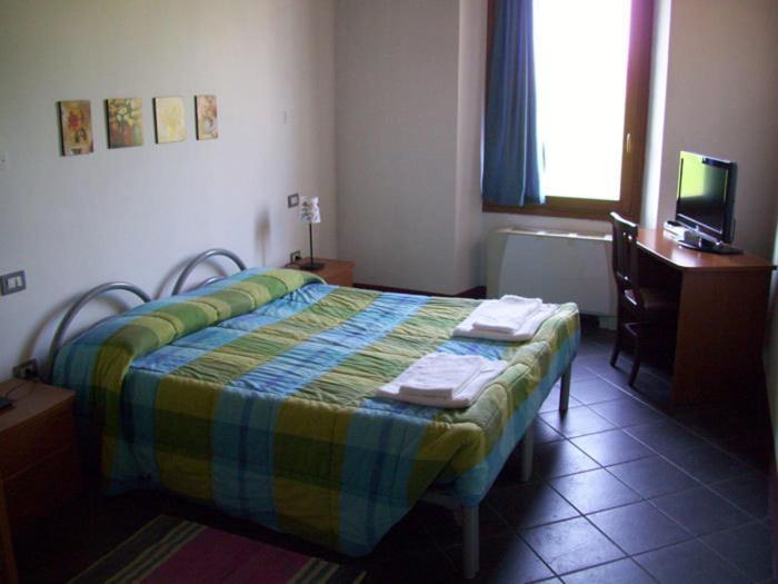 Cascina Maggia Guest House Brescia Ruang foto